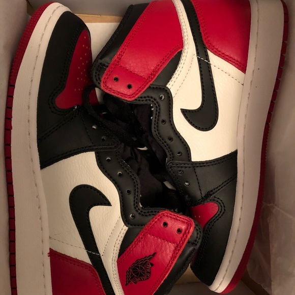 Bred Toe 1s - Picture 4 of 4
